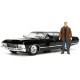Carrinho Supernatural Join The Hunt Dean Winchester & 1967 Chevrolet Impala SS Sport Sedan 1:24 Metals Die Cast Jada