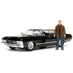 Carrinho Supernatural Join The Hunt Dean Winchester & 1967 Chevrolet Impala SS Sport Sedan 1:24 Metals Die Cast Jada