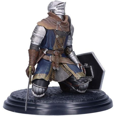 Boneco Dark Souls Oscar Knight of Astora Sculpt Collection Vol 4 Banpresto