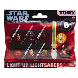 Chaveiro Star Wars Lightsaber com Luz de LED Tomy